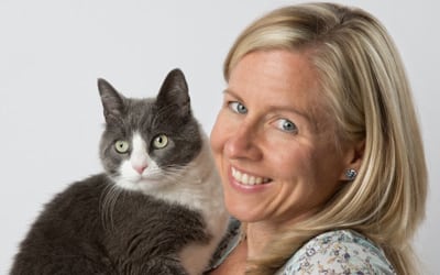 Melissa Magnuson DVM with a cat