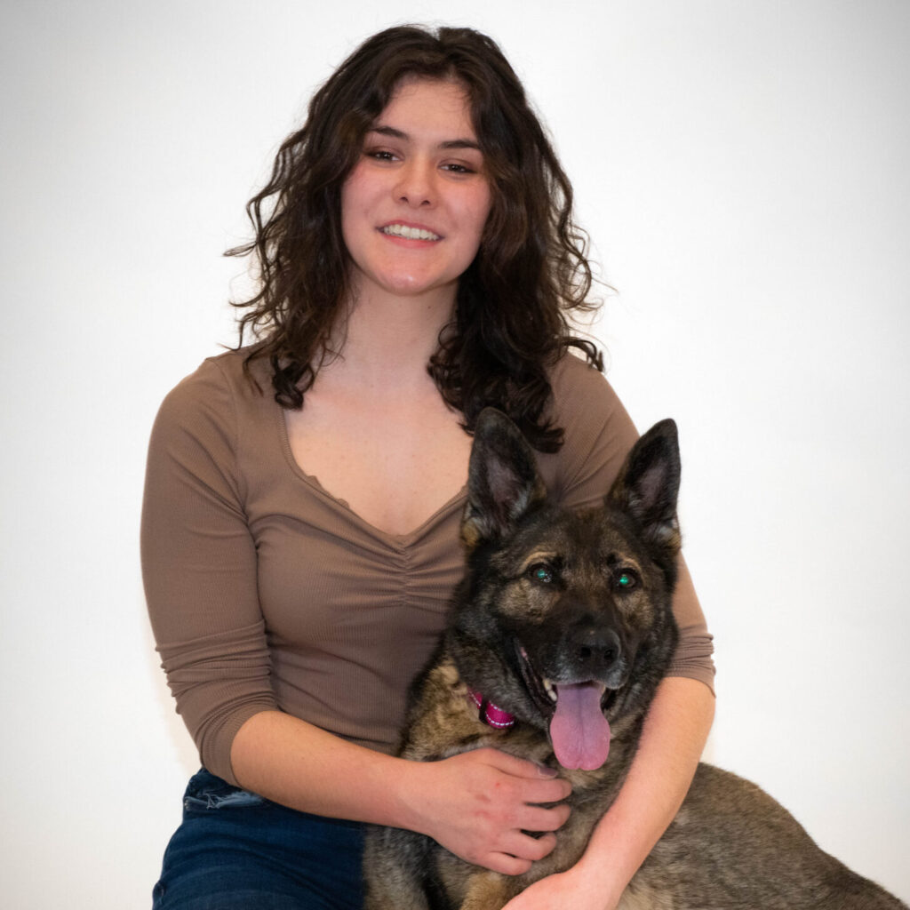 Jenna Veterinary Assistant Photo